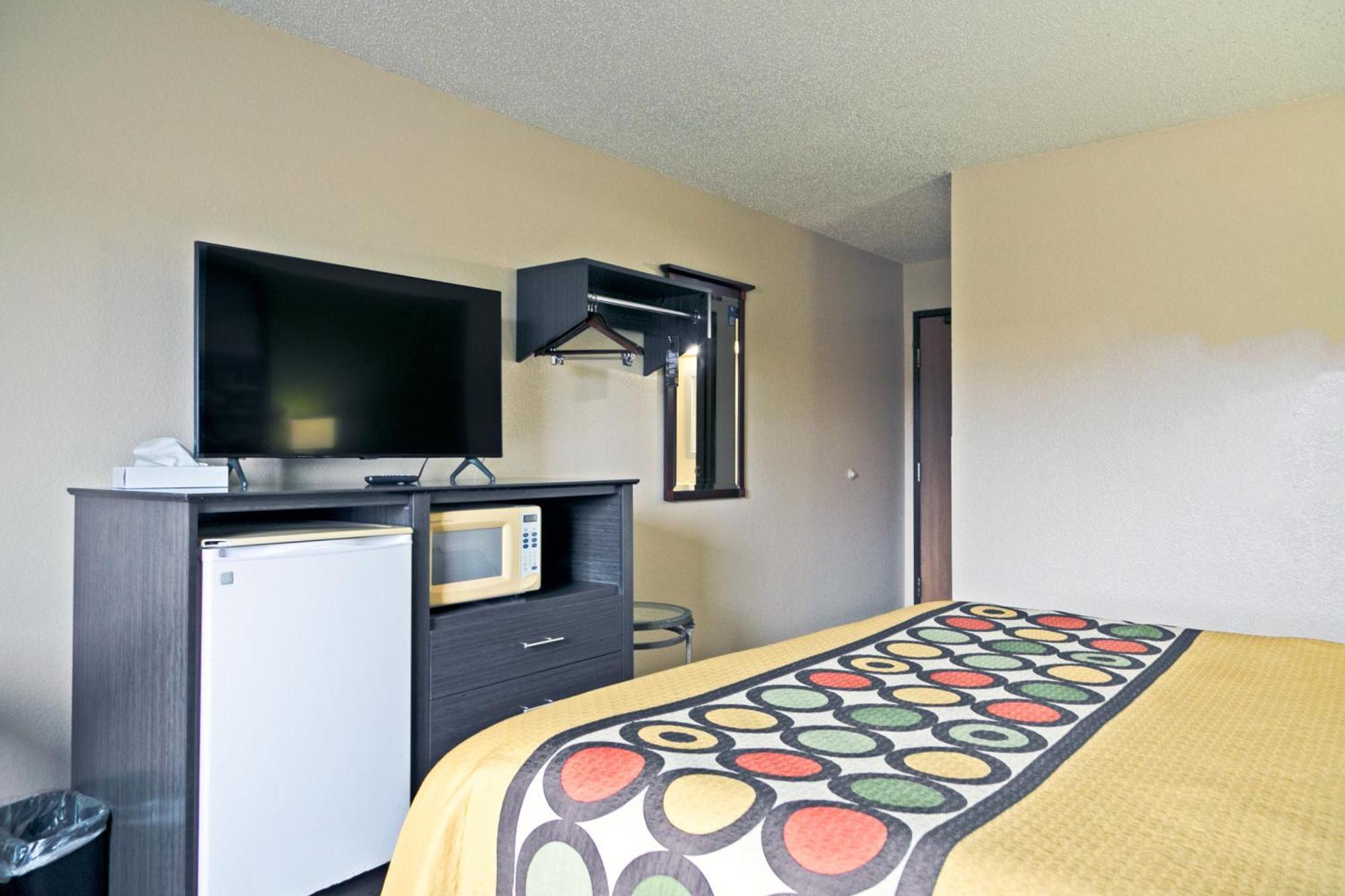 Super 8 By Wyndham Augusta Ft Eisenhower Area Exteriér fotografie