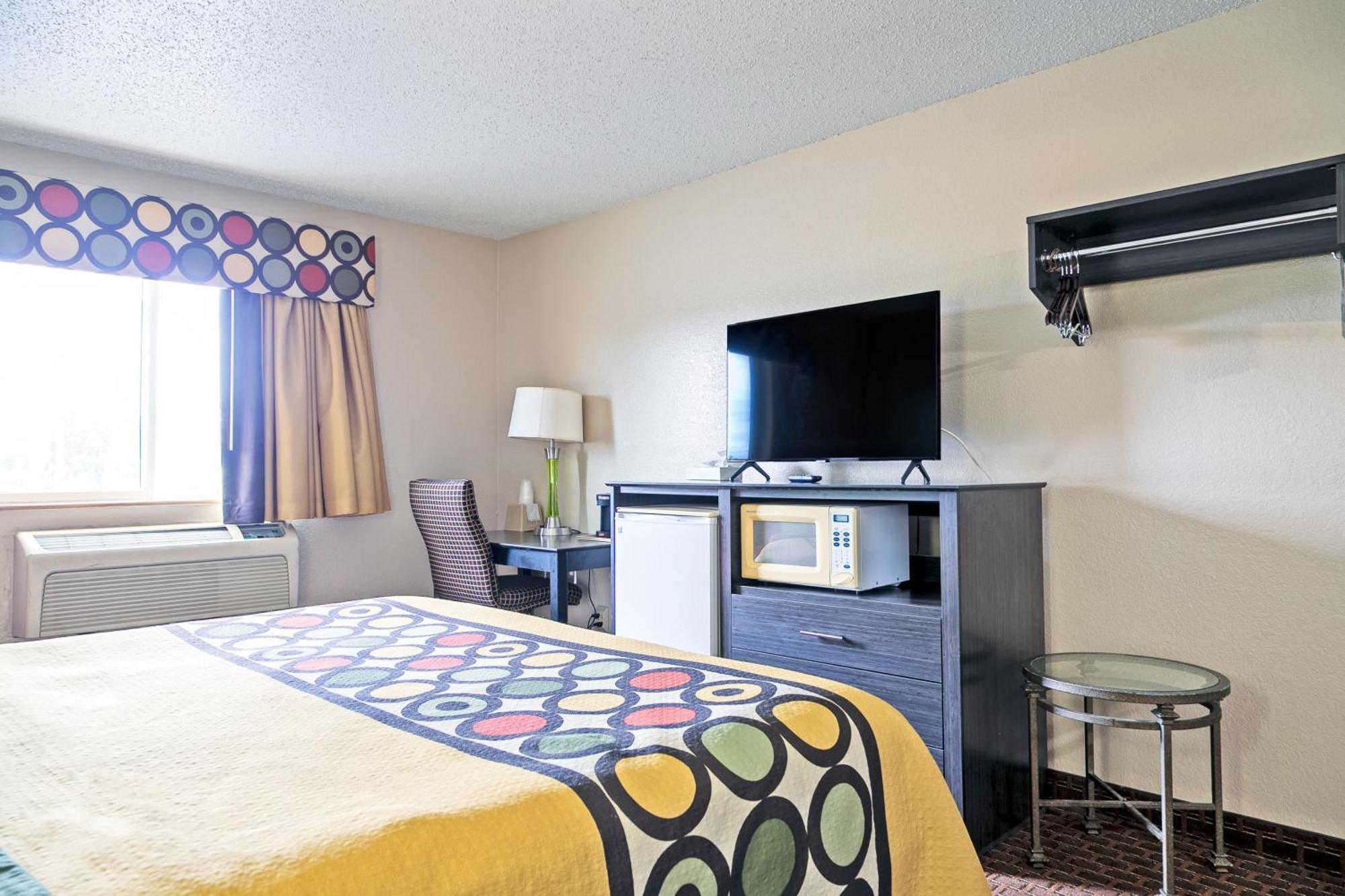 Super 8 By Wyndham Augusta Ft Eisenhower Area Exteriér fotografie